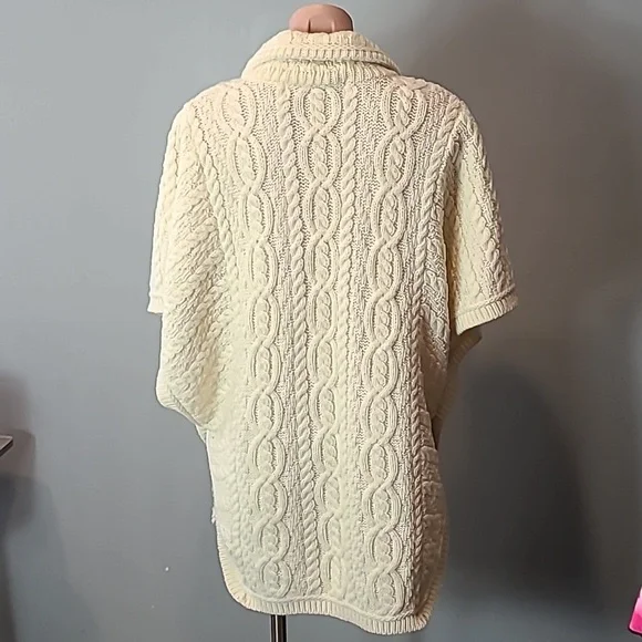 Aran Crafts Sweater Fisherman Cape Poncho Merino Wool Irish Cream Old Money - Picture 6 of 11